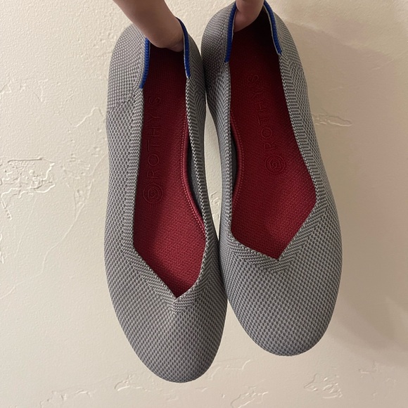 Rothy’s gray size 9 barely worn - Picture 2 of 4